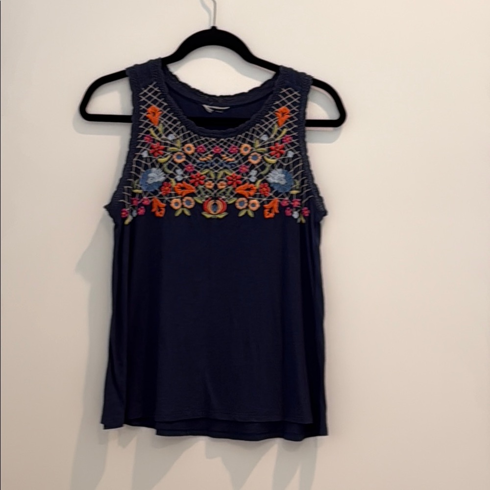 J. Jill Embellished Blue Tank Top with Floral Embroidery